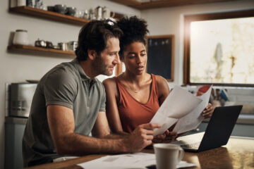 Couple-discussing-finances-at-home