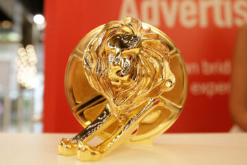cannes-lions-statue-day1